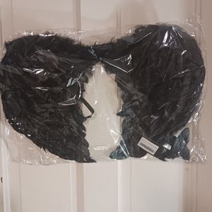 Boohoo black angel wings NWT